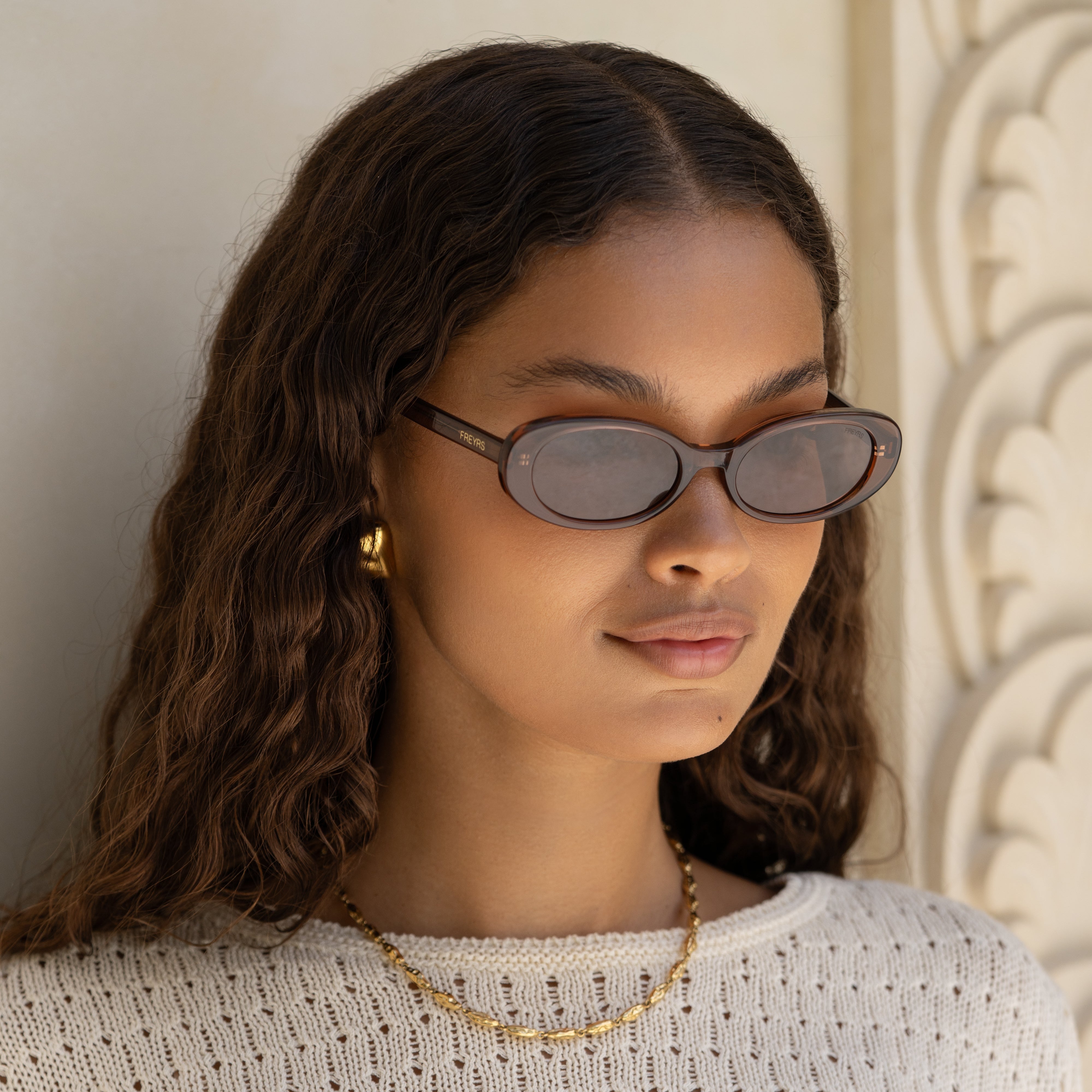 Mimi Womens Fashion Oval Sunglasses