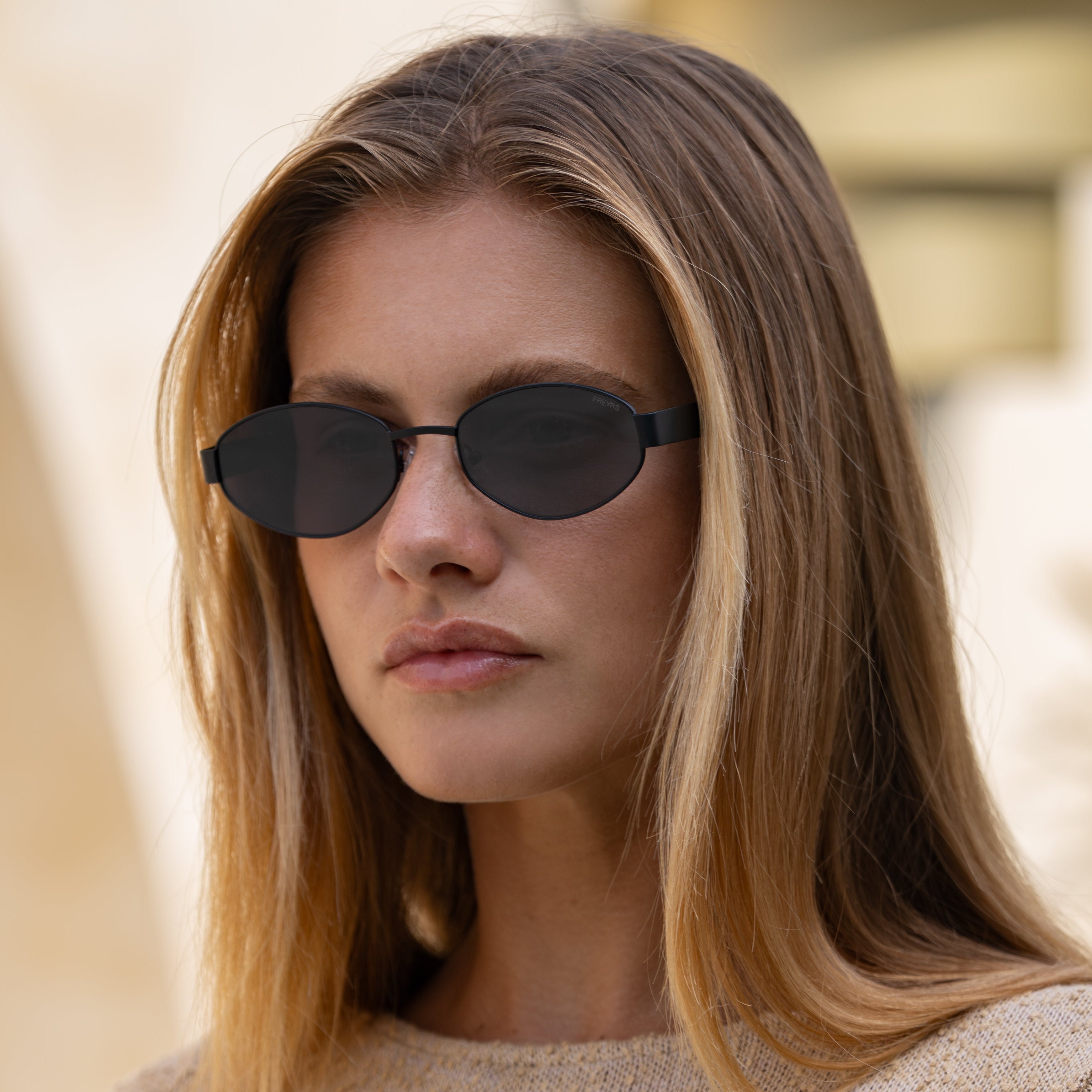 Soho Womens Fashion Small Oval Sunglasses