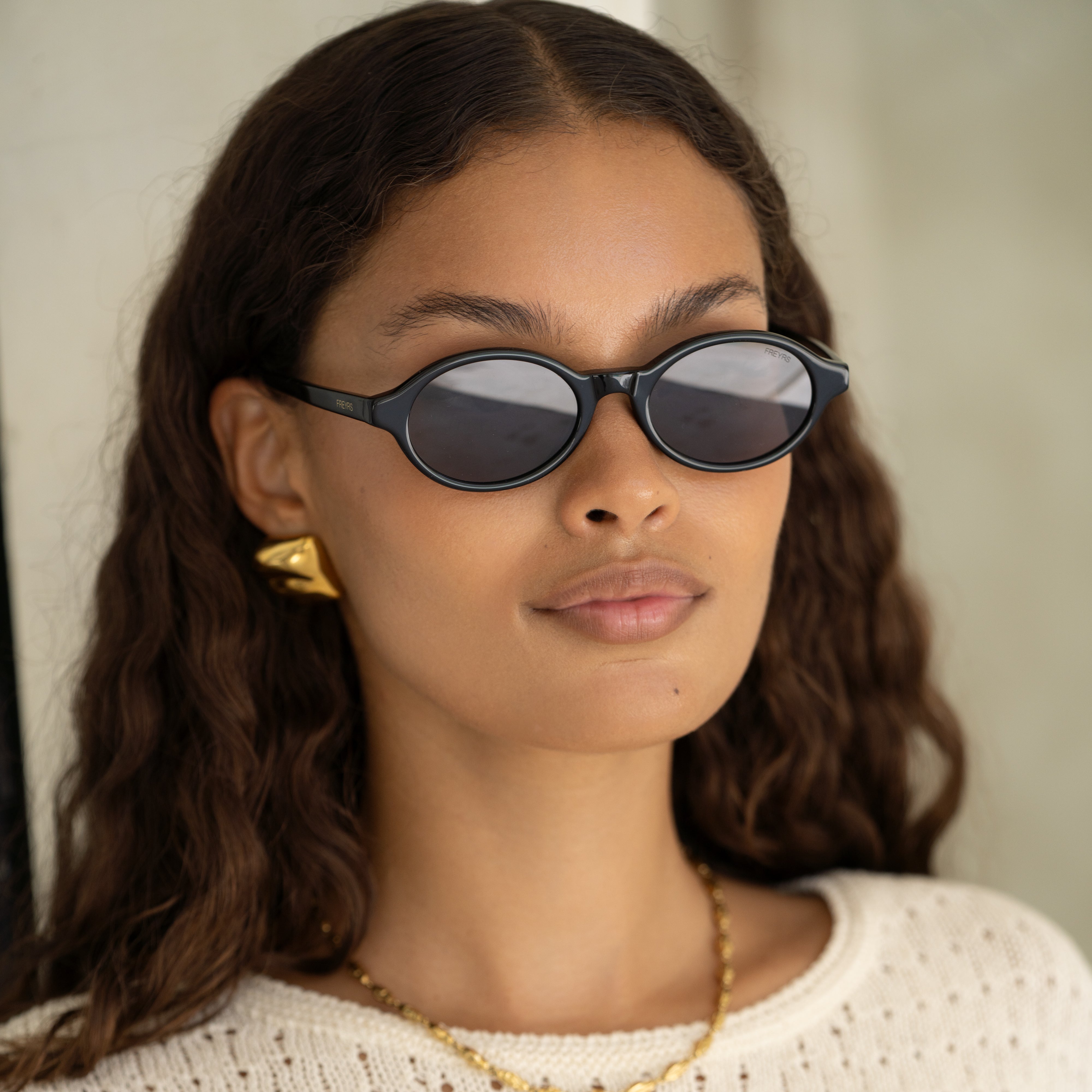 Zoe Womens Fashion Round Sunglasses