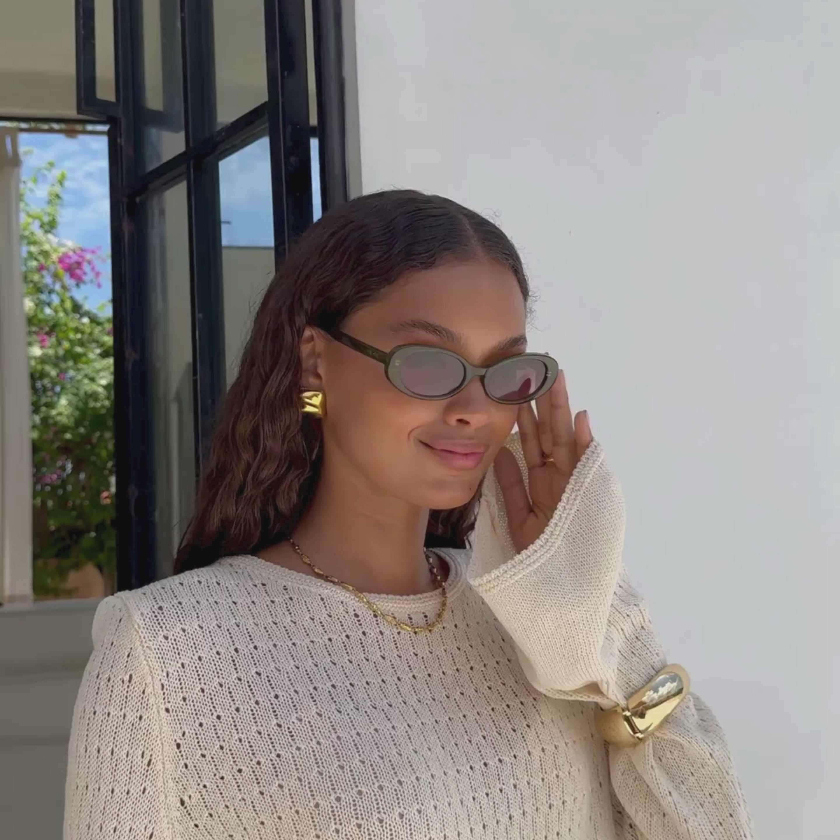 Mimi Womens Fashion Oval Sunglasses