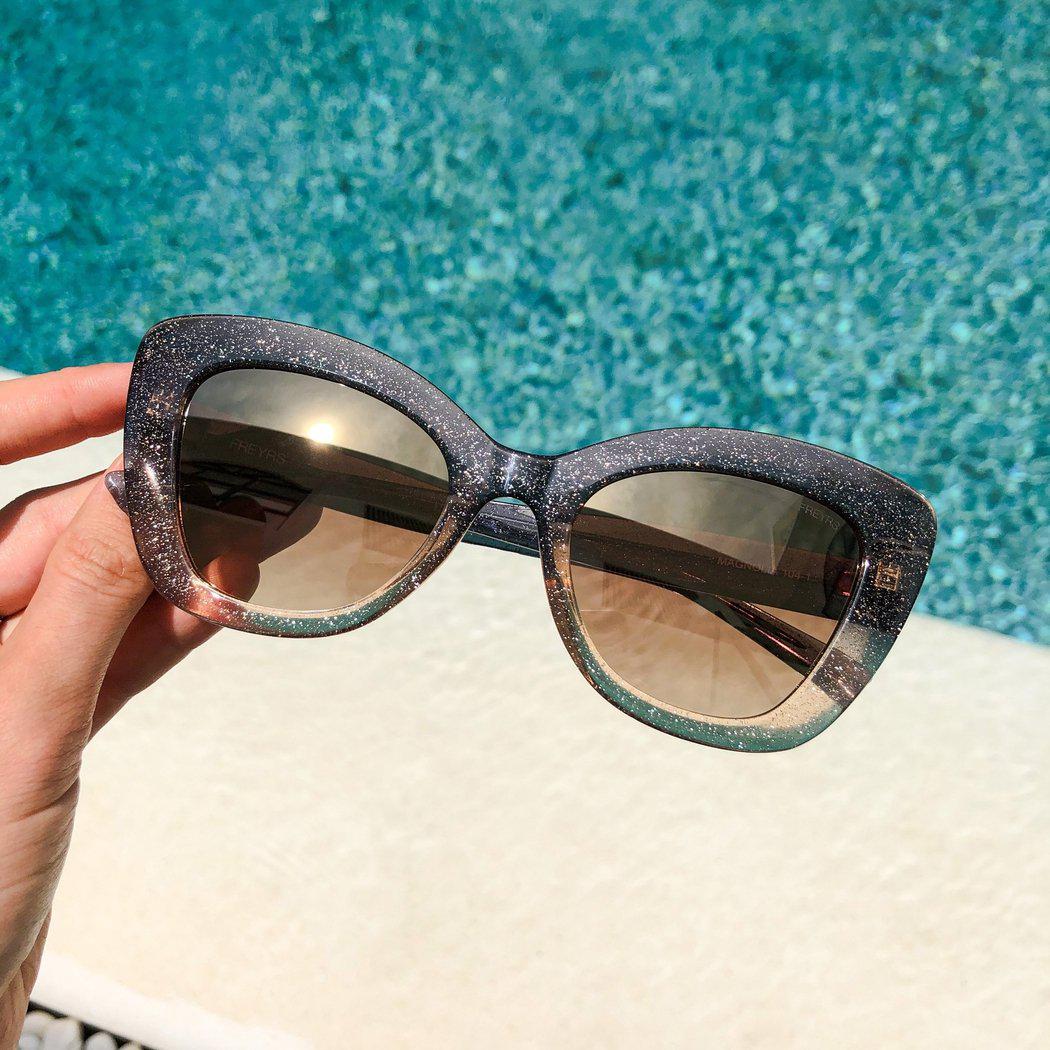 Kate spade best sale glitter sunglasses