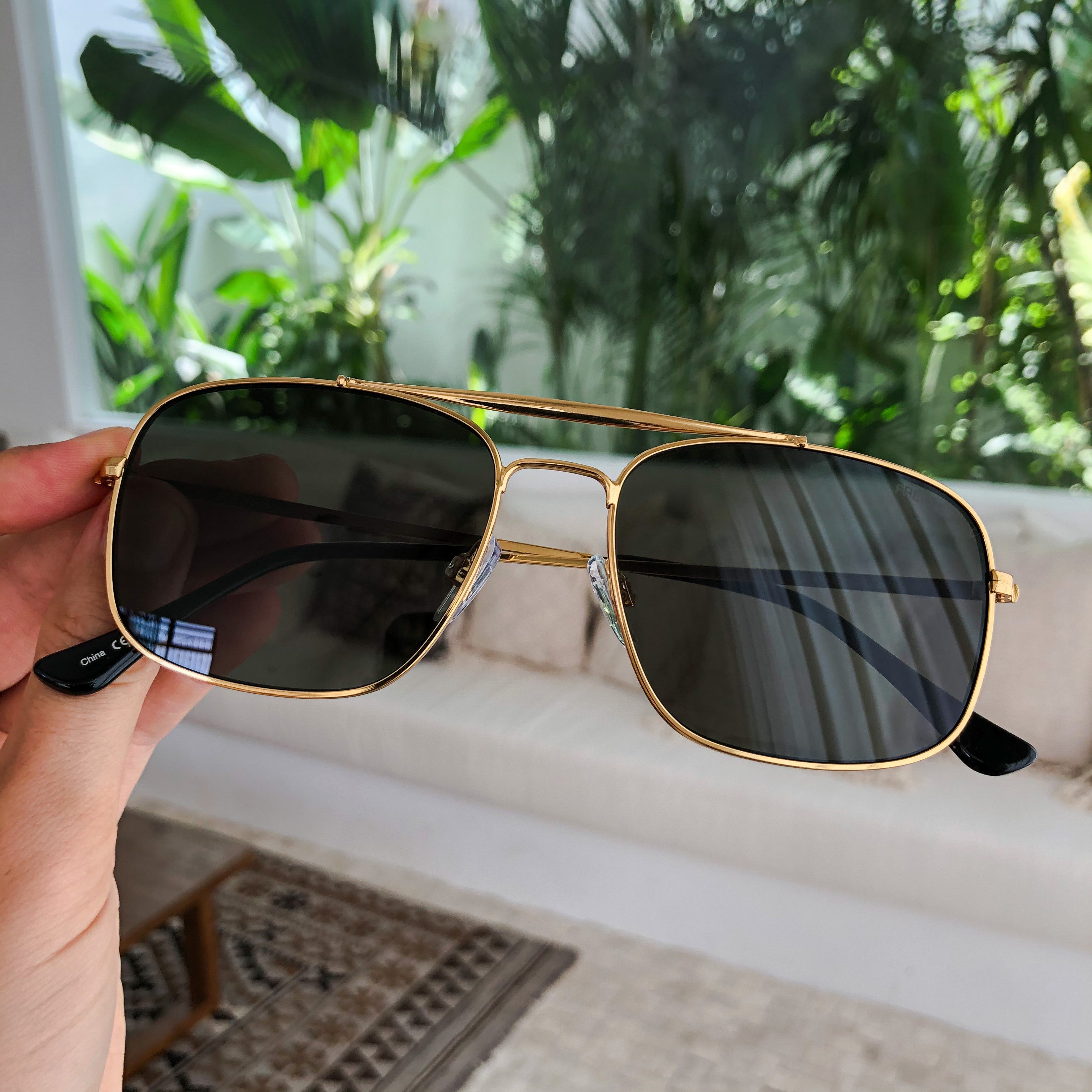 How to Wear the Ray-Ban Clubmaster – Fashion Eyewear